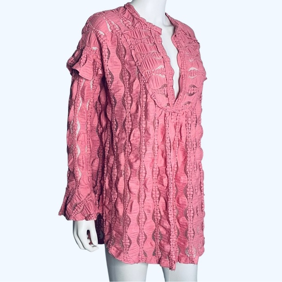 $128 NEW Free People  Candy Shop Lace Texture Tunic V-neckline Ruffle accents S - Picture 4 of 8
